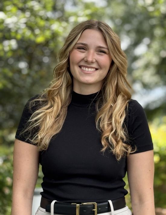 Casey Feiler headshot