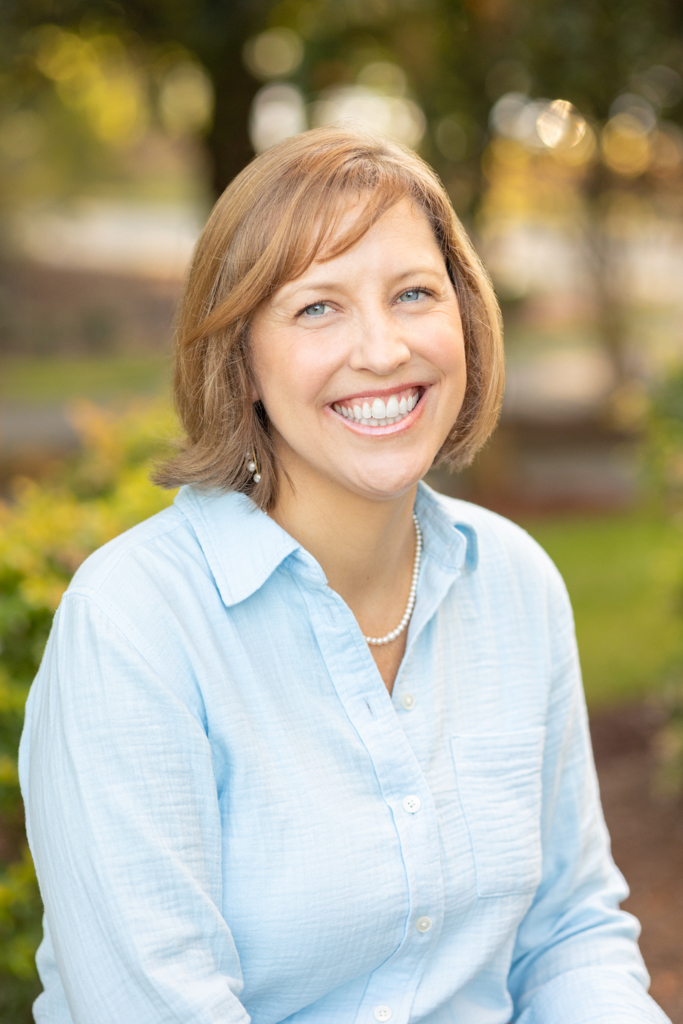 Jenny Halsey headshot