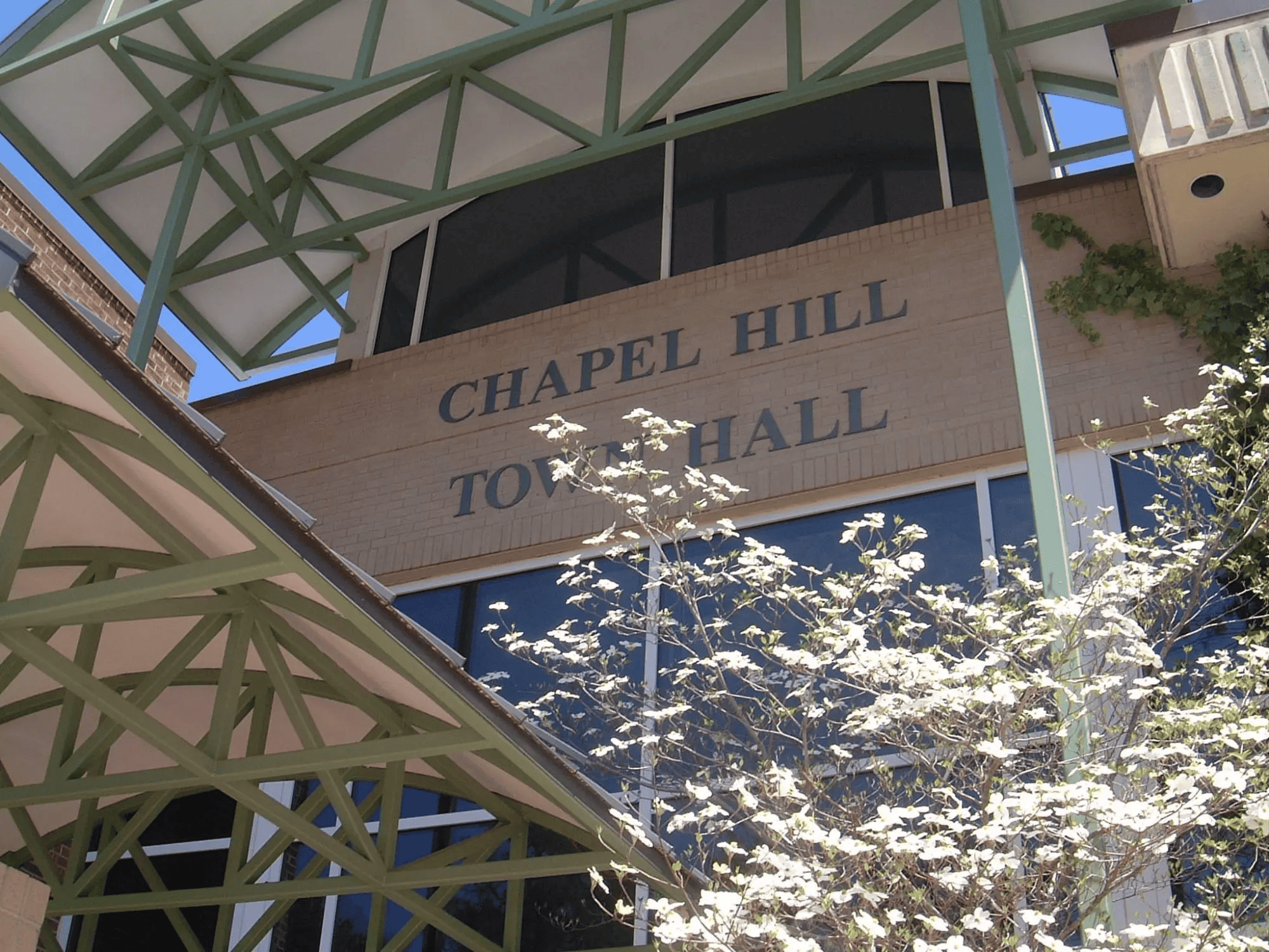 Chapel Hill town hall building