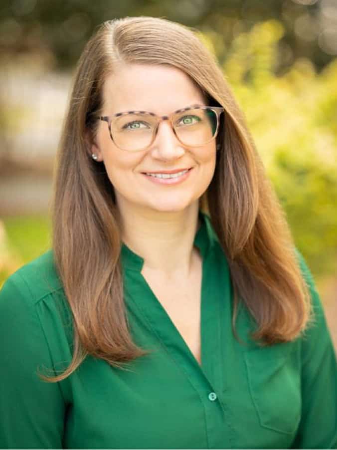 Portrait of Jenna Kolling